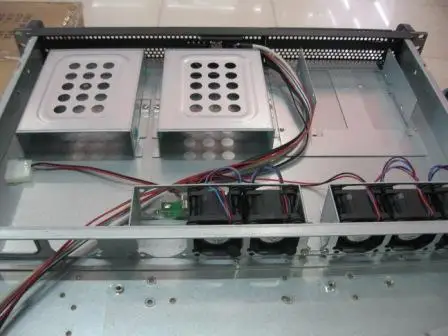 

1U13650650MM Changfeng Wall Shockproof Server Large Board Server Industrial Control Cabinet