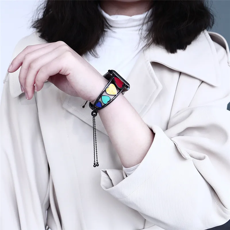 Очаровательные часы из нержавеющей стали для iwatch, женские 38 мм, 42 мм, ремешок для Apple Watch, красочные часы с сердечком, ремешок с кисточкой, Регулируемая пряжка