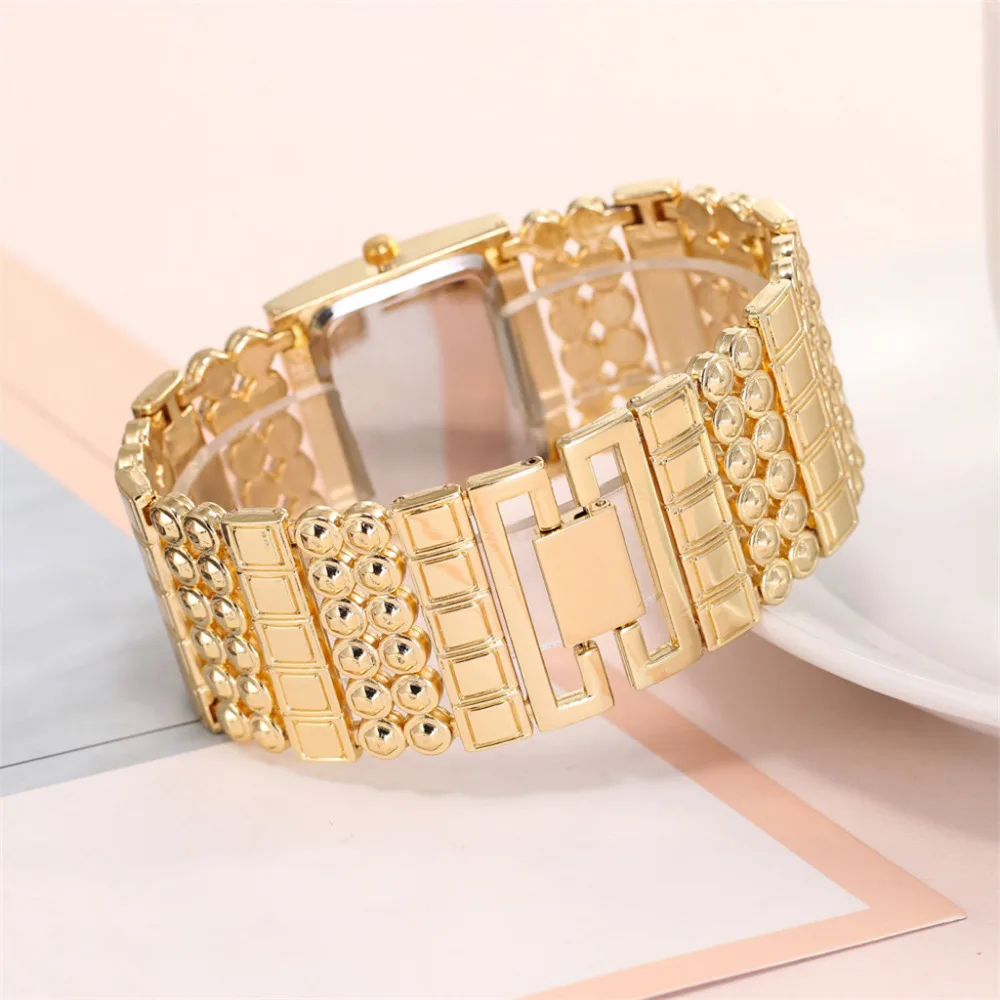 Luxury Ladies Metal Quartz Stainless Belt Rectangle Dial With Diamond Women Watch Rhinestone Watch Bracelet Watches Hours clock