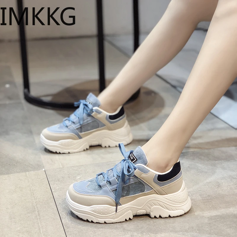 Женские кроссовки на платформе повседневные дышащие шнуровке модель Y10198 осень