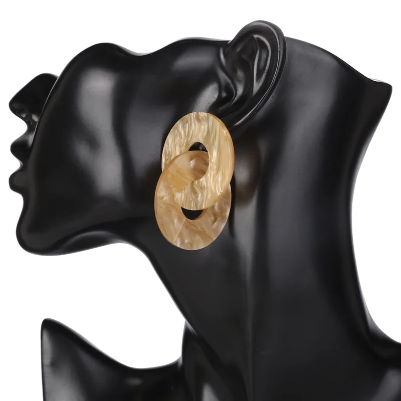 Мода двойной круглой цепочкой Акриловые серьги с подвеской в виде для женщин