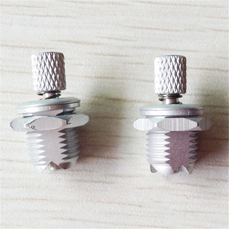 Алюминиевая крышка крышки люка M10 * 22 мм 1 пара CNC для бензиновой кабины капота