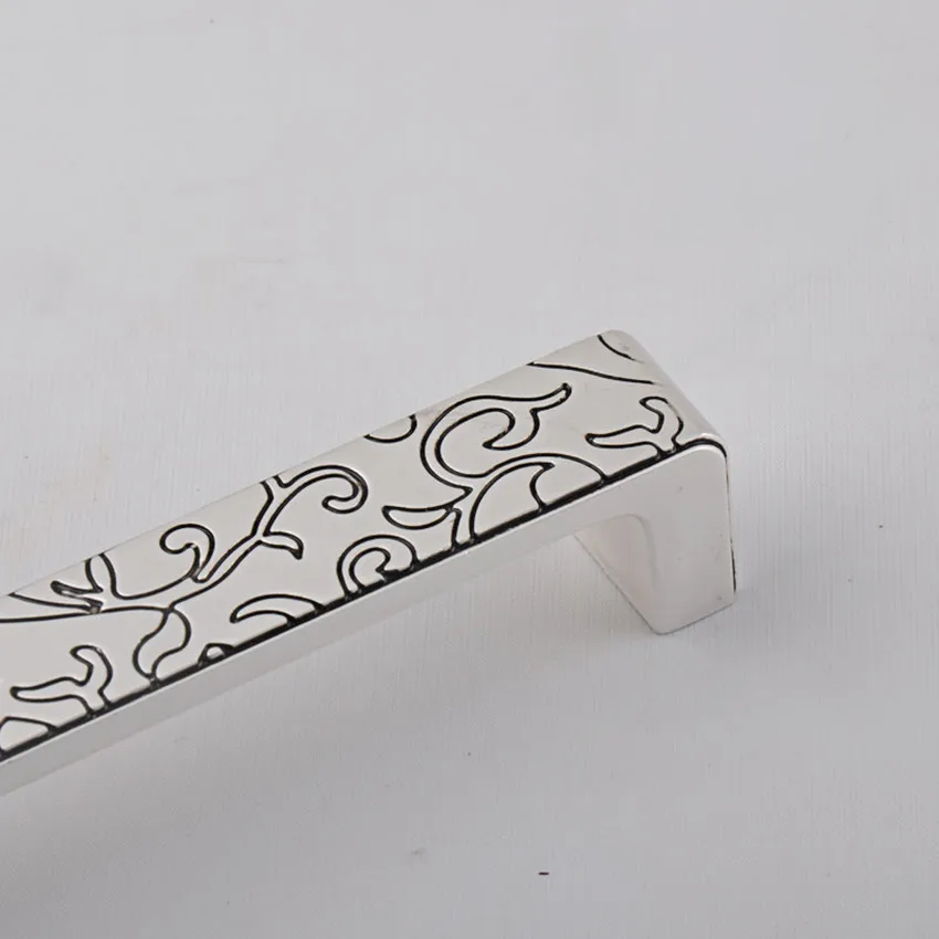 Европейская резная ручка для шкафа Удлиненная с алмазами сельского 5 дюймов