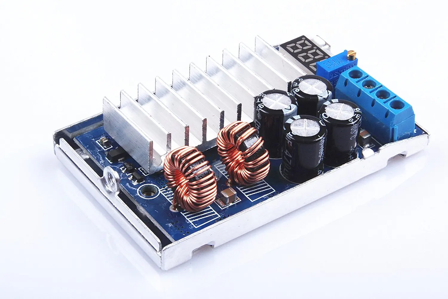 Внешний аккумулятор 80 Вт встроенный регулятор напряжения регулируемый с