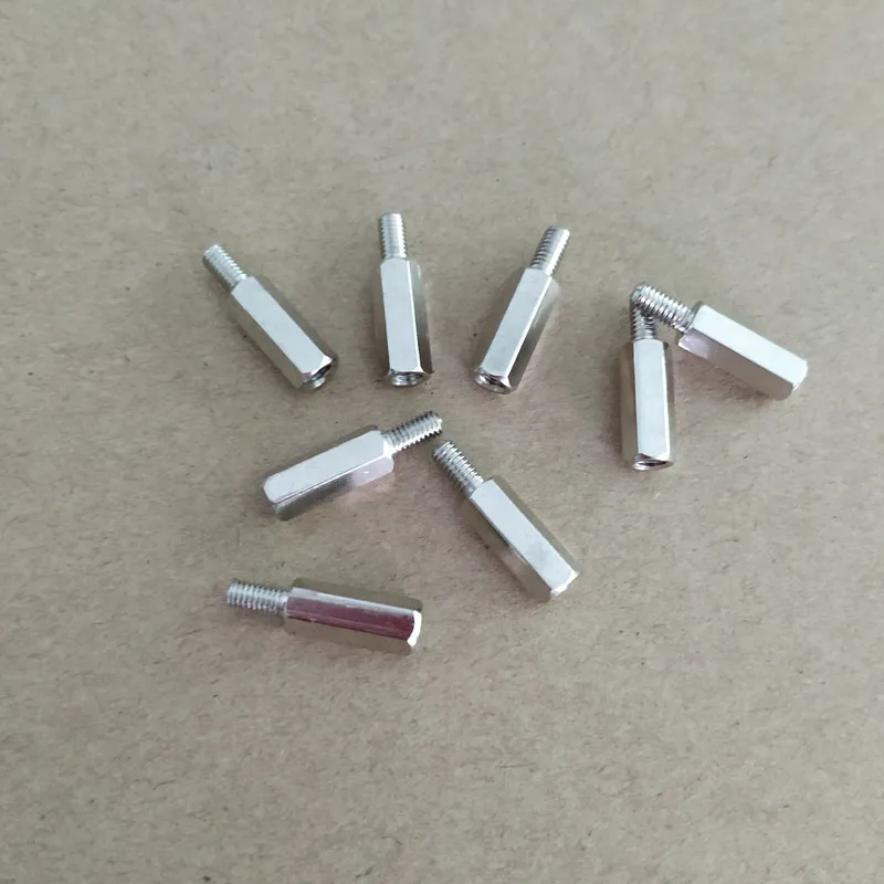 100 шт. M4 * L + 6 мм латунная прокладка Штекерный гнездовой никелированный шаговый