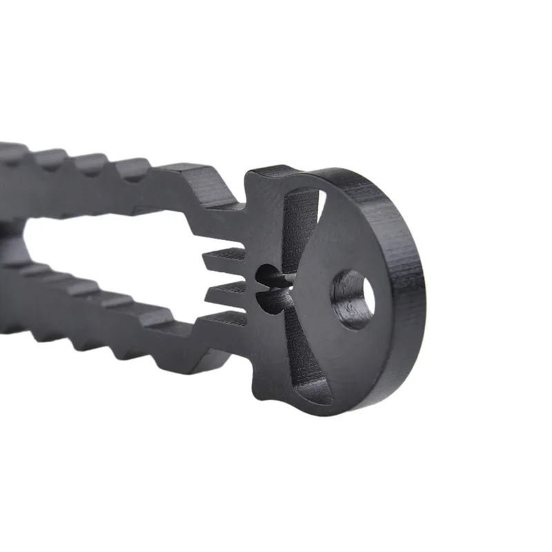 SEIGNEER Outdoor Tactical Skull Skeleton Keychain Survival EDC Multifunction Tool Wrench Crowbar Screwdriver Bottle Opener EX394 | Спорт и