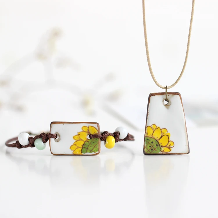 Маленький и чистый свежий веер для творчества расписанный вручную керамический