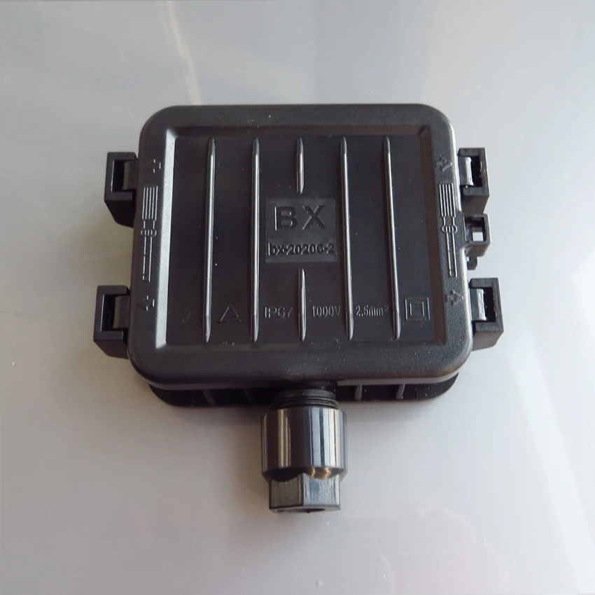 30 Вт 70 Солнечная распределительная коробка Водонепроницаемая IP67 для солнечной