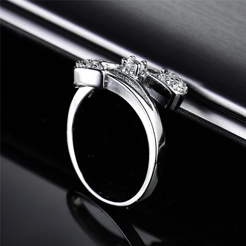 BUDONG 2017 New Fashion Women Finger Rings Silver color Unique Design Crystal Wedding Promise Ring Nuevos Anillos Jewelry R196 | Украшения