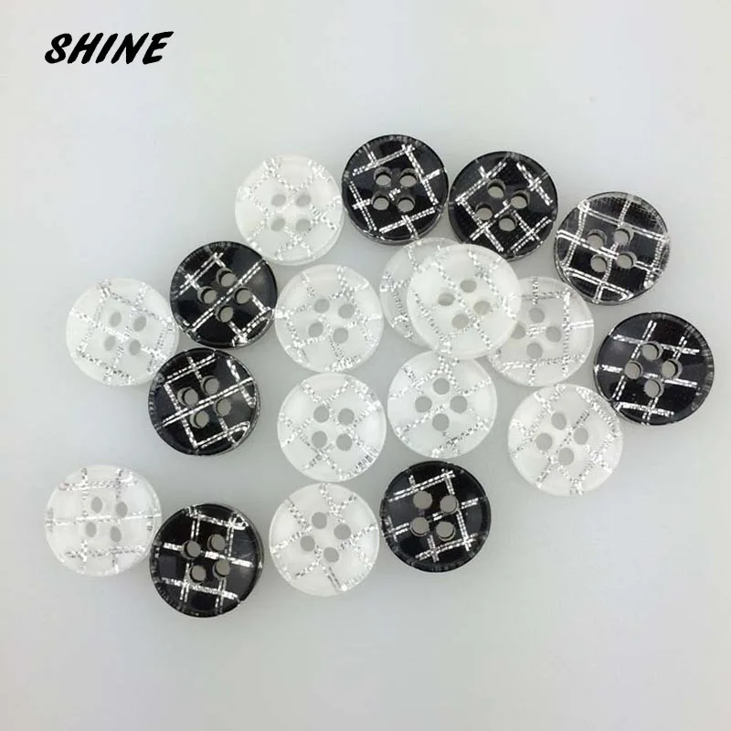 Полимерная пуговица SHINE для шитья скрапбукинг круглый черный или белый четыре