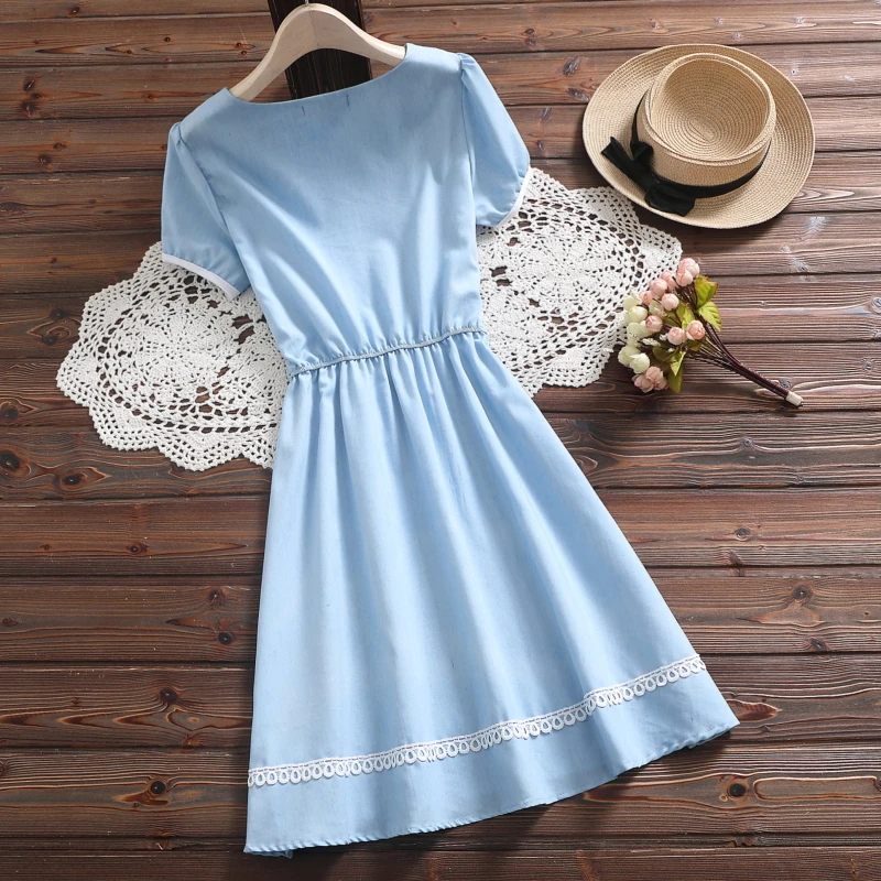 Летнее платье 2019 с коротким рукавом и круглым вырезом студенческое