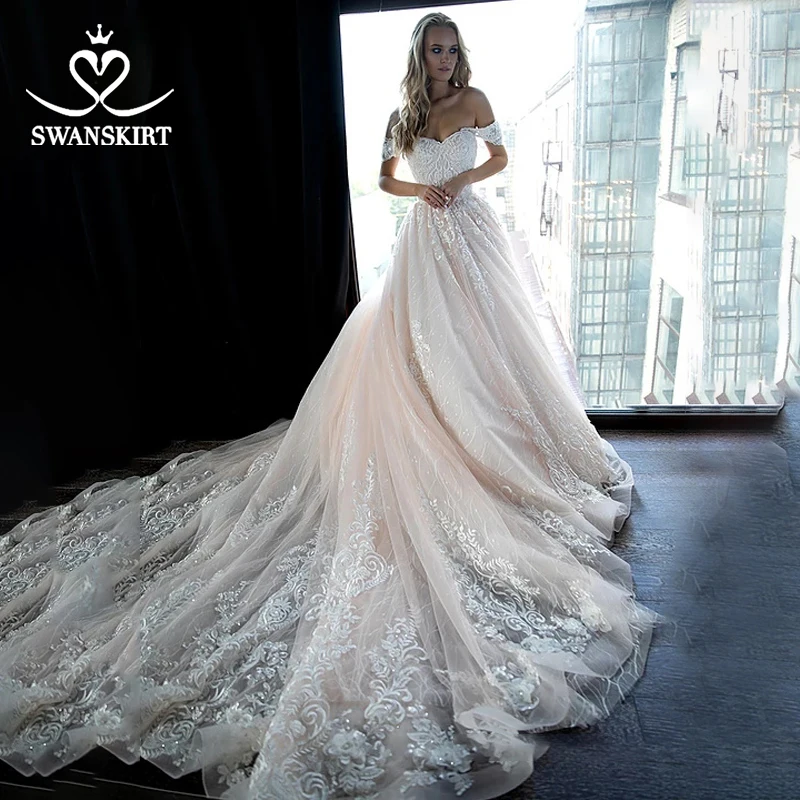 Модное свадебное платье, расшитое бисером, Vestido de novia,, Swanskirt, с открытыми плечами, с аппликацией, бальное платье, свадебное платье с часовней и шлейфом, HZ03