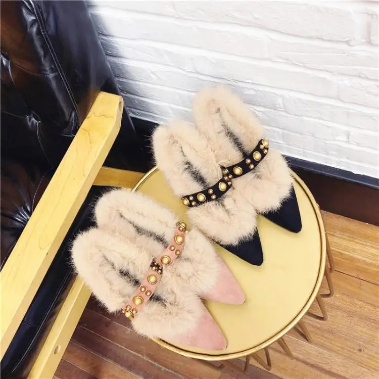 Лоферы на меху женская кожаная обувь повседневная среднем каблуке с острым