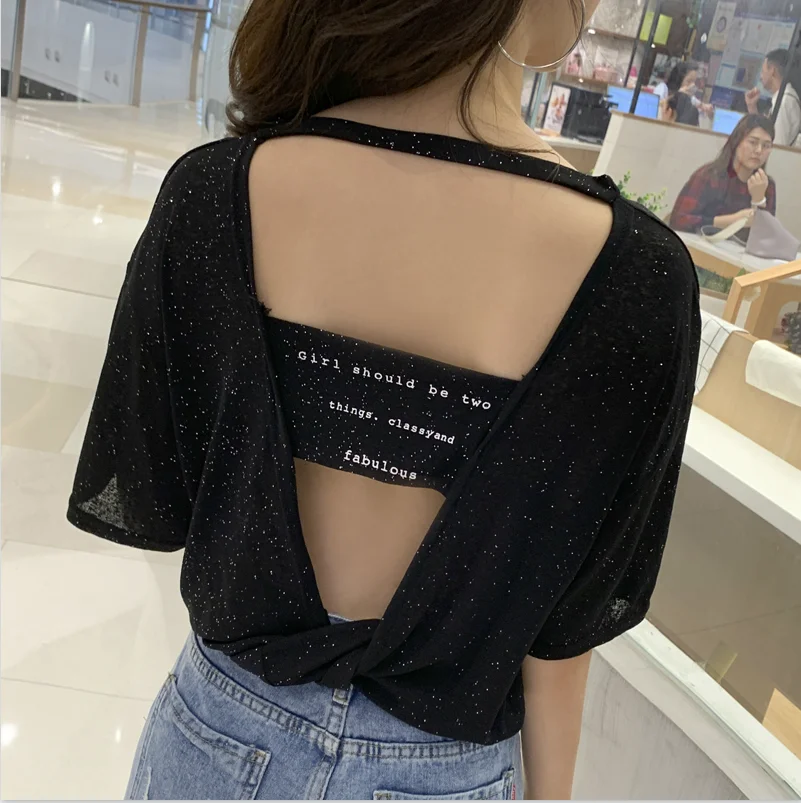 Женская футболка с блестками и принтом черная свободная открытой спиной круглым