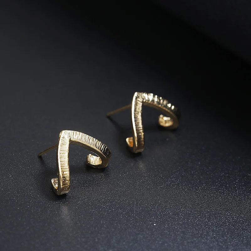 Простые серьги гвоздики из металлического сплава Boho для женщин геометрический