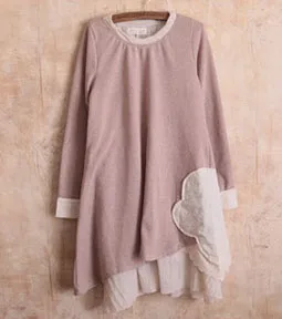 Женское вязаное крючком платье с длинным рукавом и асимметричной вышивкой |