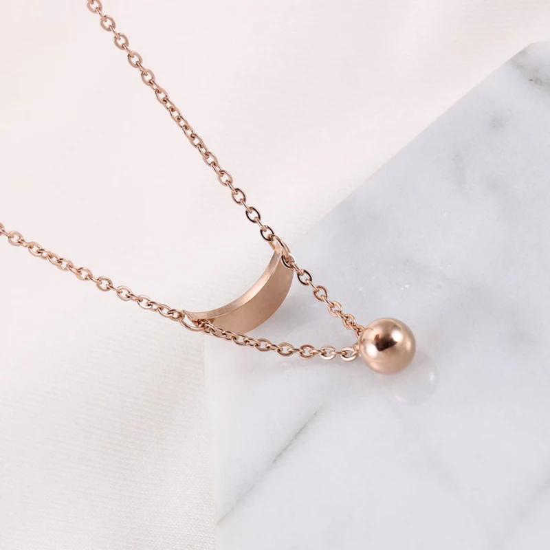 Новое прибытие 18 + 2 дюймов розового золота Moon Форма Цепочки и ожерелья Jewelry