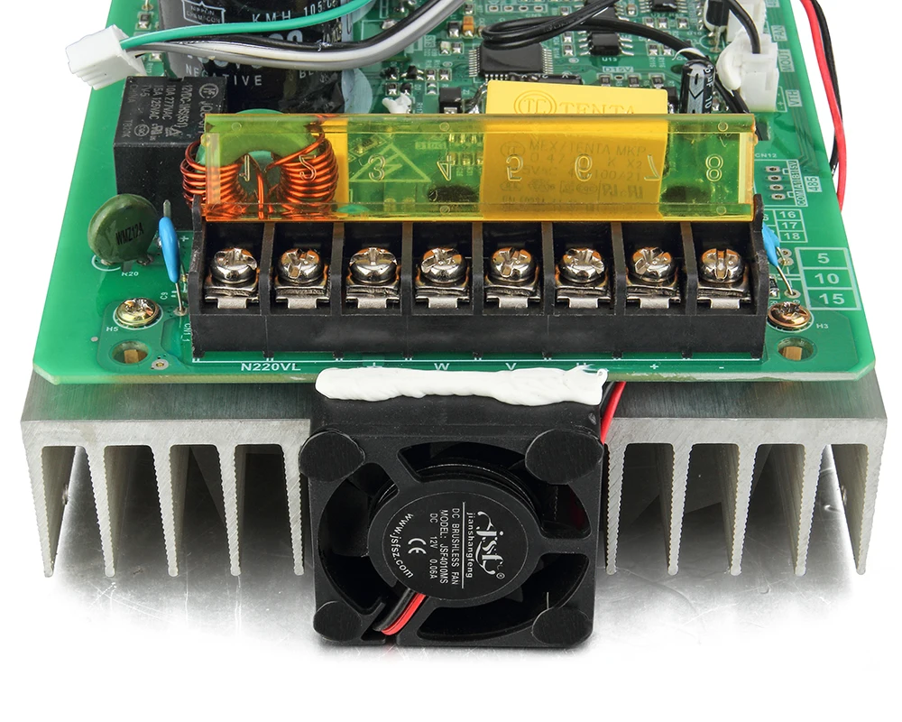 VFD инвертор 1.5KW/2.2KW преобразователь частоты переменный привод частоты 1HP вход 3HP выход для ЧПУ управления скоростью двигателя