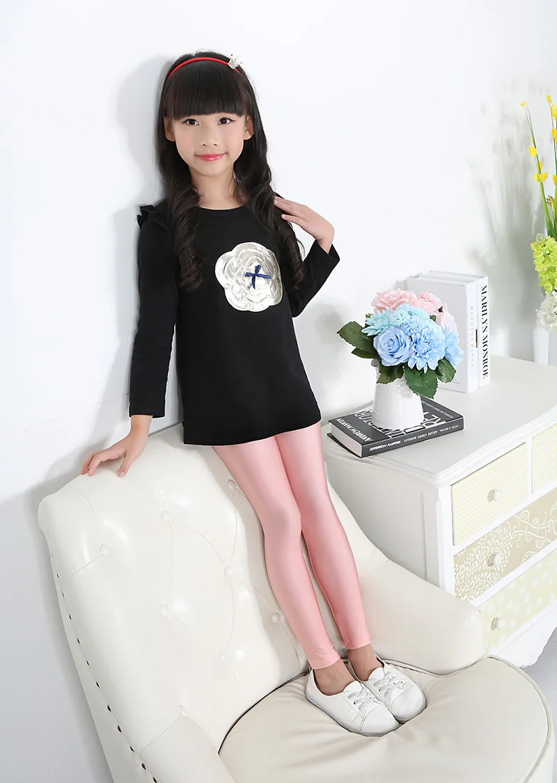 Симпатичные леггинсы для девочек штаны маленьких яркие однотонные детские