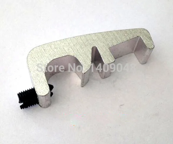 Фиксирующий кронштейн датчика воздушного цилиндра для магнитного переключатель