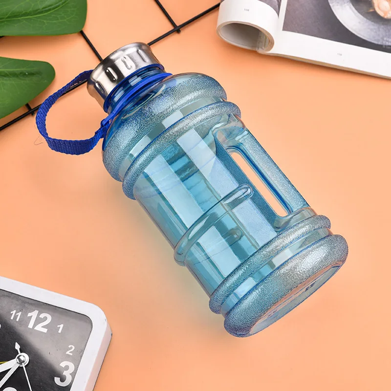 

2.2Large Capacity Water Bottles Outdoor Water Bottle Portable Plastic Large Capacity Water Bottle Kettle with Handle for Hiking