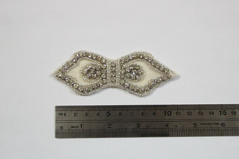 

Free Shipping Wholesale 20 pcs/lot 4.6'' Rhinestone Applique for Wedding Gown Bridal Sash Evening Wear LSAP053101