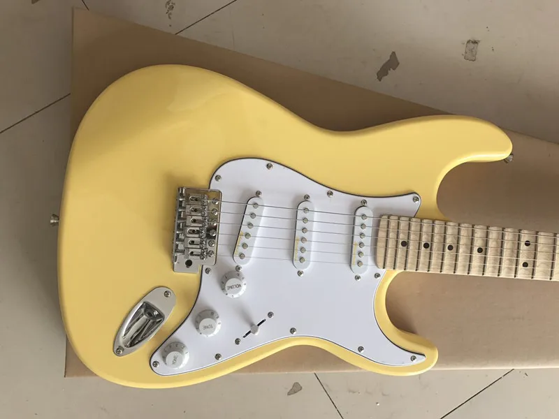 

Factory custom milk yellow electric guitar and scallop Maple neck, 3 S pickup, big bed box, provide customized,