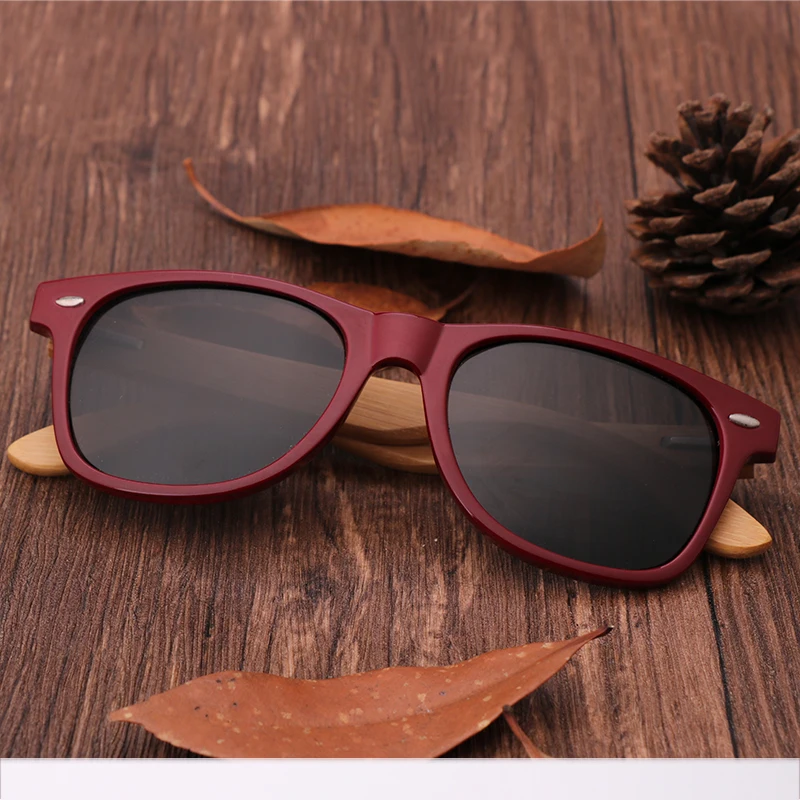 

2019 New Bamboo and Wood Sunglasses Fashion Trend Ladies Butterfly-shaped Sunglasses Polarizing and Colouring Sunglasses