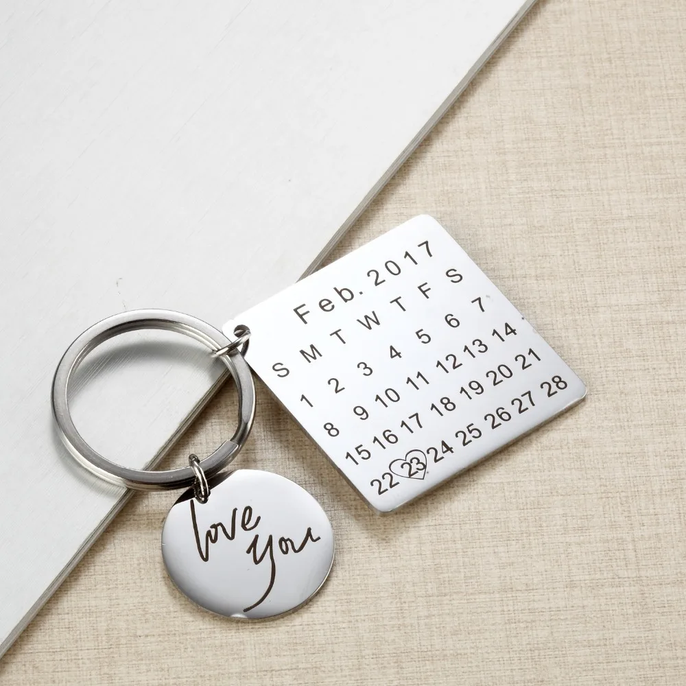 Fathers Day Sale Personalized Calendar Keychain Signature calendar key chain Hand Stamped Date highlighted with heart | Украшения и