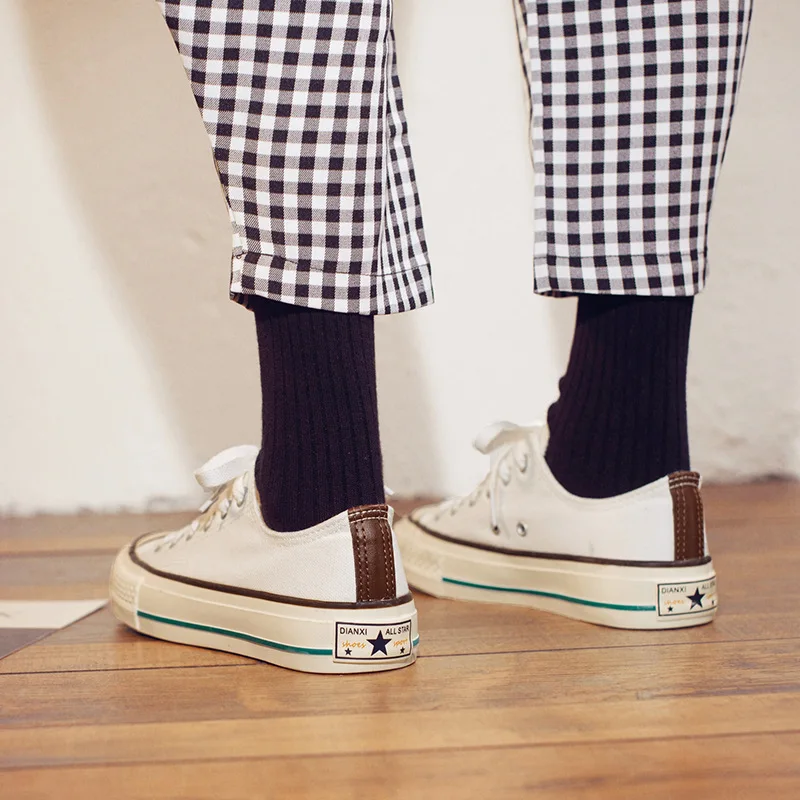 

Factory Direct Sales Women Canvas Shoes Solid Round Toe Women's Flat Shoes Classic Lace Up Casual Shoes