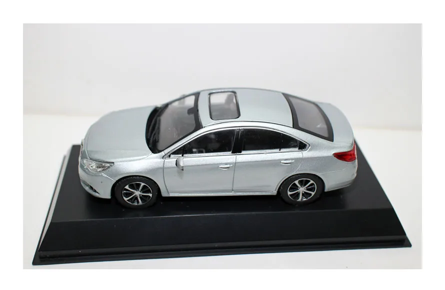Оригинальный заводской игрушечный автомобиль 1:43 SU Бару LEGACY из сплава игрушки для