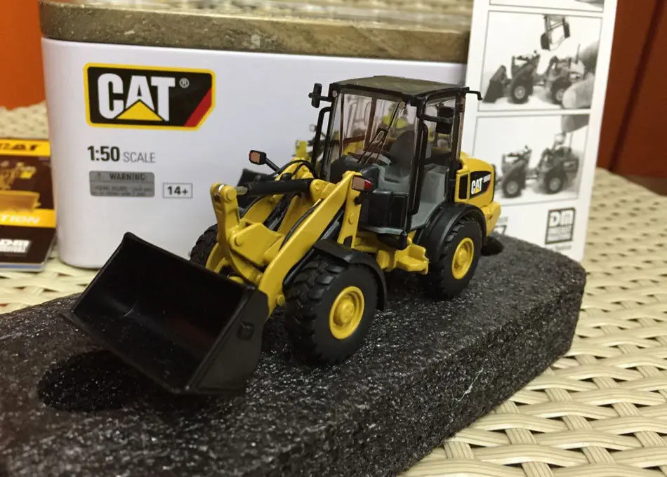 Caterpillar Cat 906 М колесный погрузчик 1:50 Масштаб металлические модели путем литья под