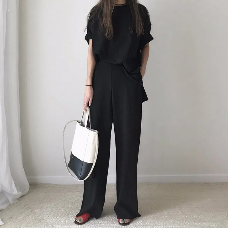 TWOTWINSTYLE Повседневный Женский комплект из двух предметов, футболка с коротким рукавом, топы с эластичной высокой талией, широкие брюки, костюмы в Корейском стиле, лето