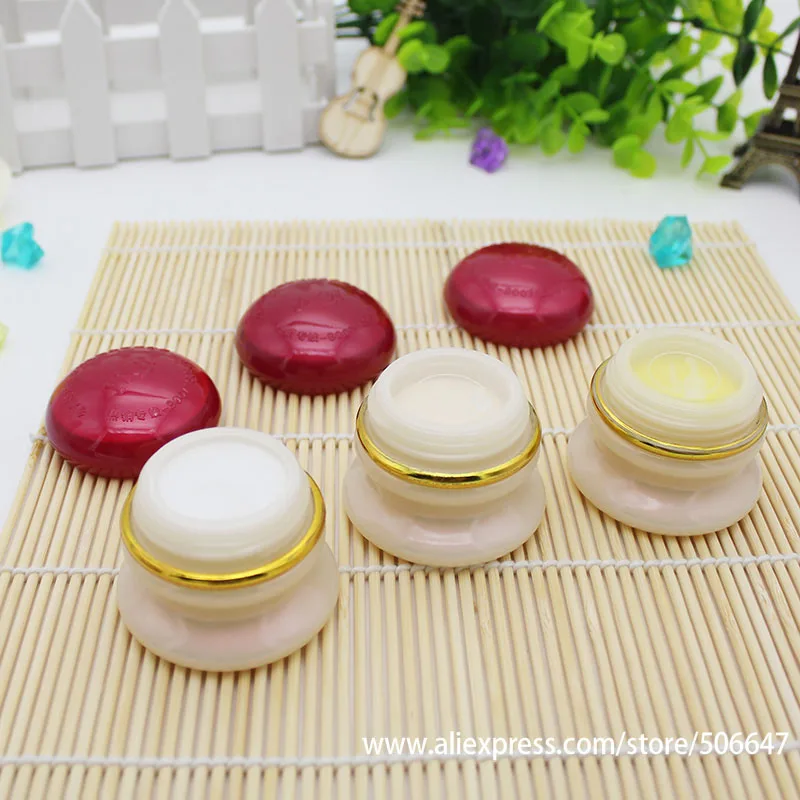 Free shipping Yiqi Beauty Whitening Red Cover Set ABC cream bai li tou hong dffective 7 days female | Day Creams &amp Moisturizers