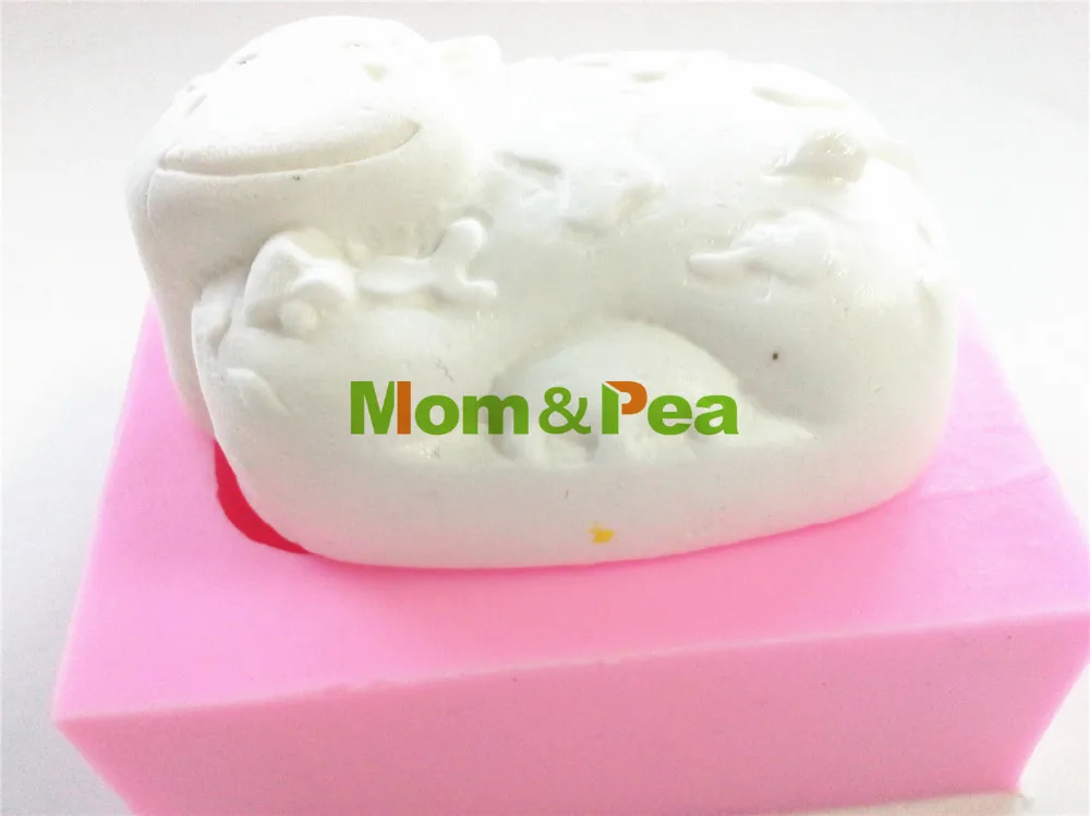 0468 Бесплатная доставка силиконовая форма Mom &amp Pea в форме молочного рогатого