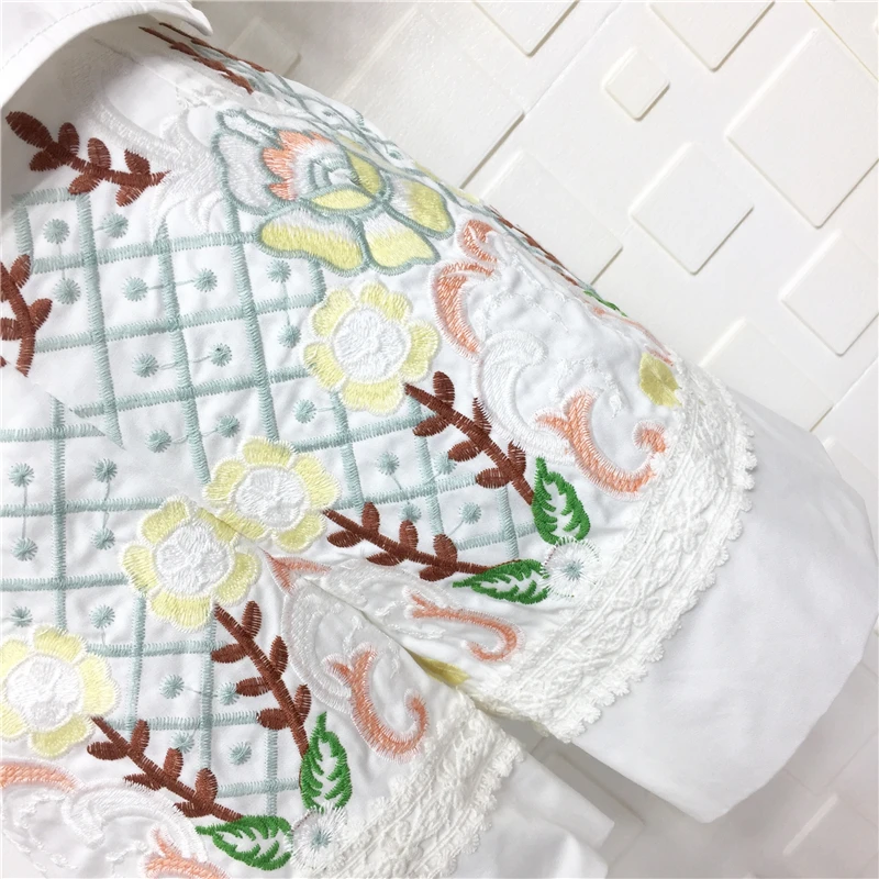 Женский сексуальный белый цветной цветочный комплект одежды с вышивкой и