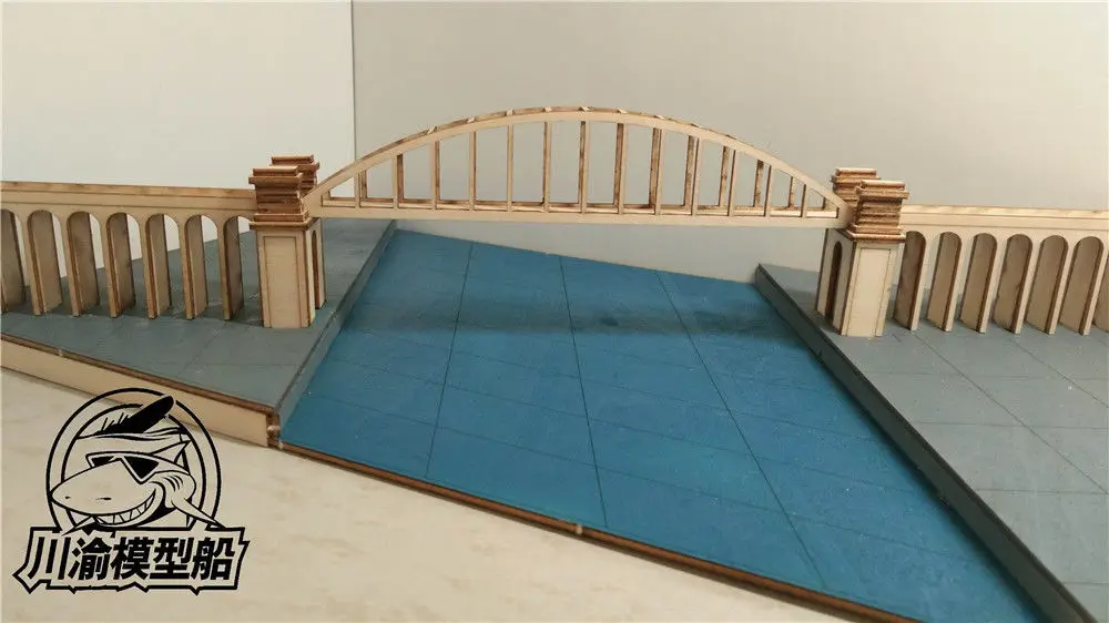 Деревянная Сборная модель в масштабе 1/700 с изображением пересеченной реки и арки