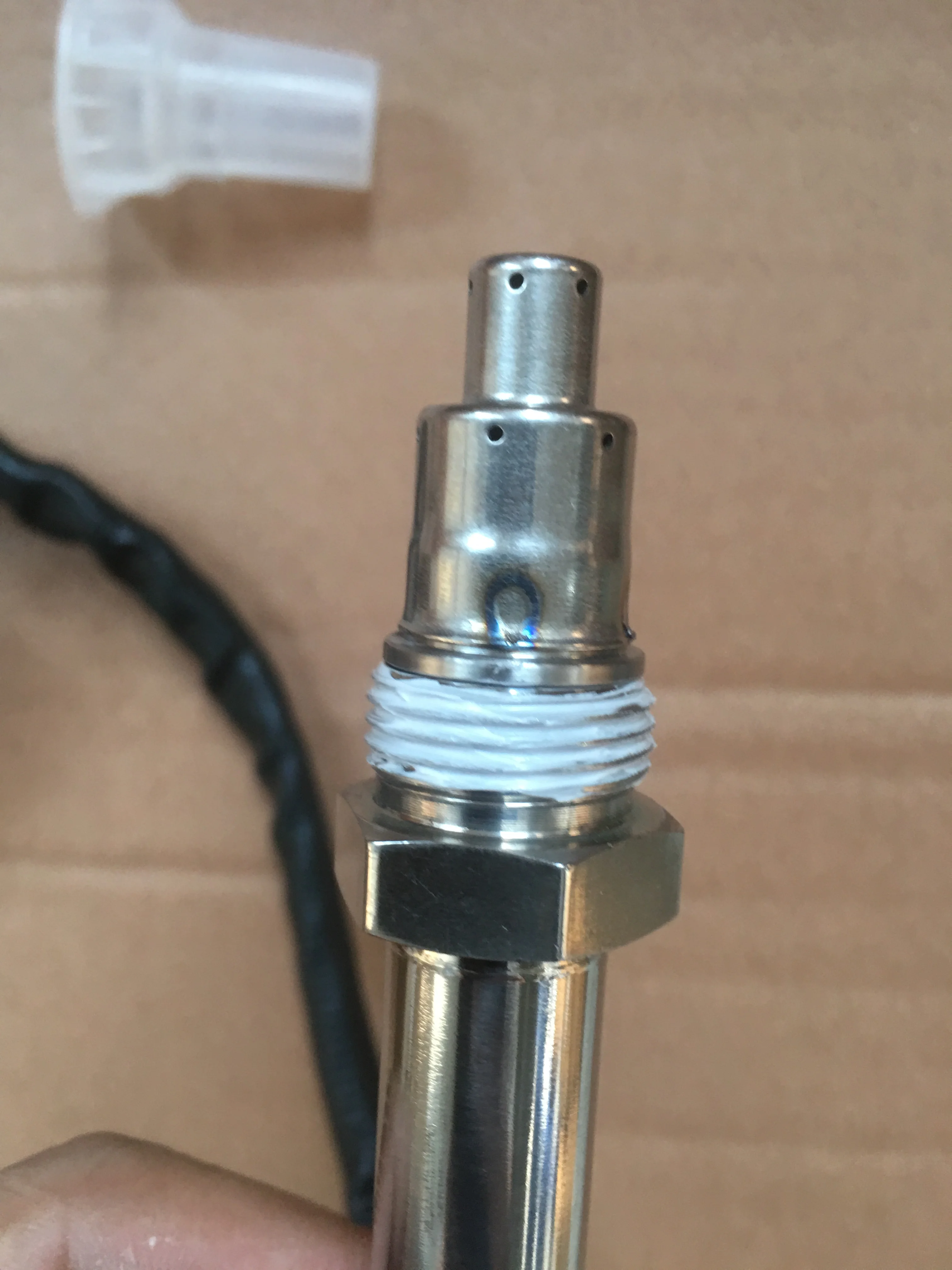 Nox Сенсор для Mercedes Benz W166 W172 W205 W221 W251 W212 W207 W906 ML250 GL350 5WK96681C A0009053403 A0009056104 0009053403 |