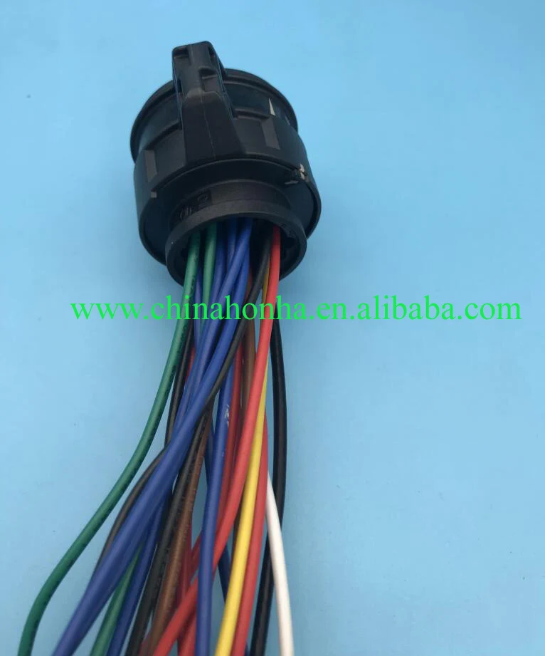 1 pcs Автомобильный разъем для коробки передач компьютерная плата клапан Корпус 0AW 0DE 0BH клапан 20 p/1J0 927 320 1J0927320 - Название цвета: 1 pcs
