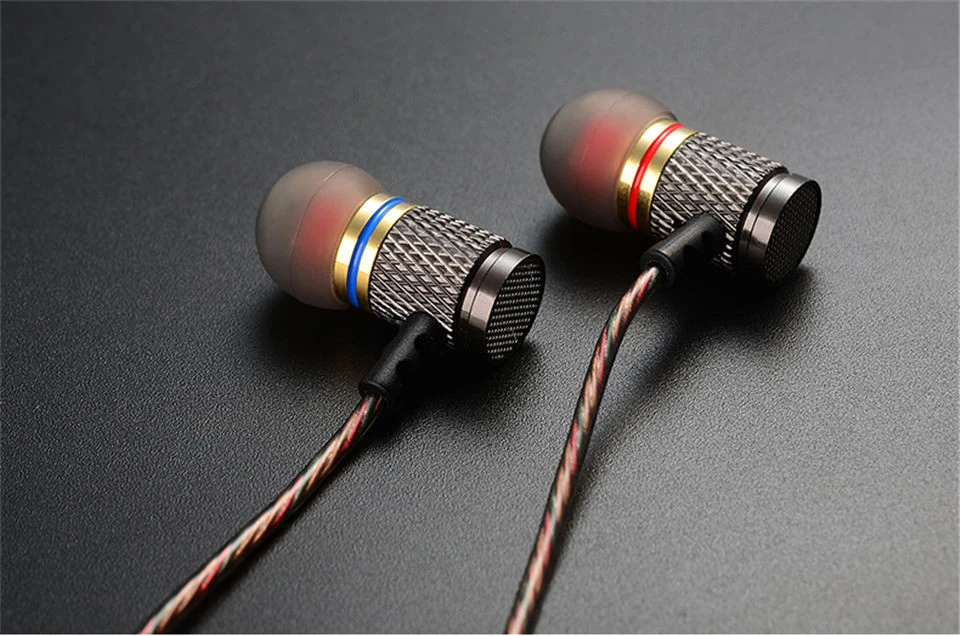 QKZ HiFi металлические наушники-вкладыши с тяжелыми басами, качество звука, музыка, профессиональные наушники для мобильного телефона, гарнитура fone de ouvido DM6