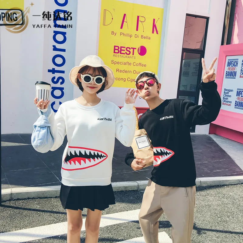 

Pullover tops Round neck shark plus velvet Pullovers men Hoodies Sweatshirts Long sleeves Loose Hoodies Sweatshirts O-Neck