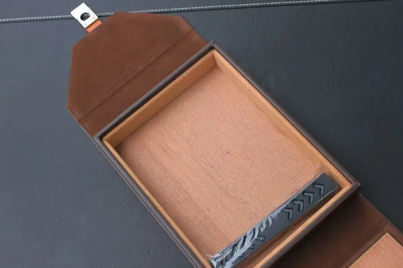 

Western Wood Cigar Set Snow Pine Cigar Box Portable Travel Cigar Box Spot Cohiba Cigar Humidor