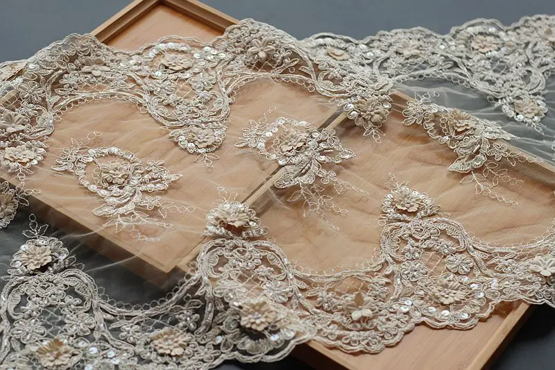 Бесплатная доставка 3D цветок Роскошная бисерная кружевная скатерть ручной