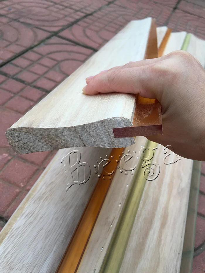 Один кусок трафаретной печати ракель с деревянной ручкой 75 твердость