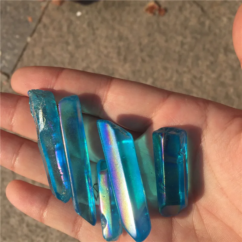 

Лечебные кварцевые кристаллы Rainbow AURA FLAME, 25-35 шт.