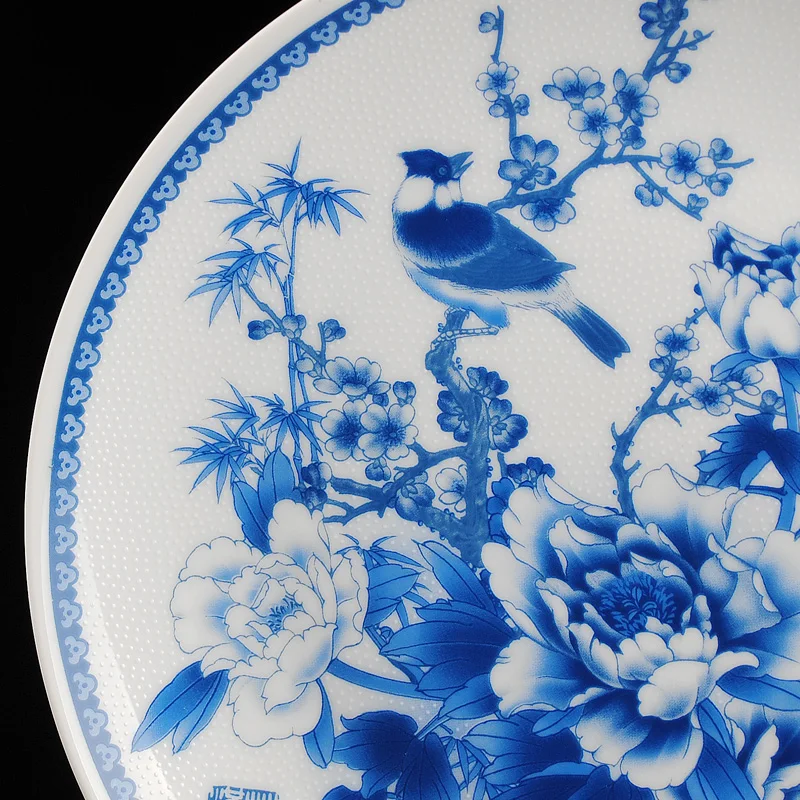 Керамическая Сине белая пластина для богатства Jingdezhen фотография гостиной