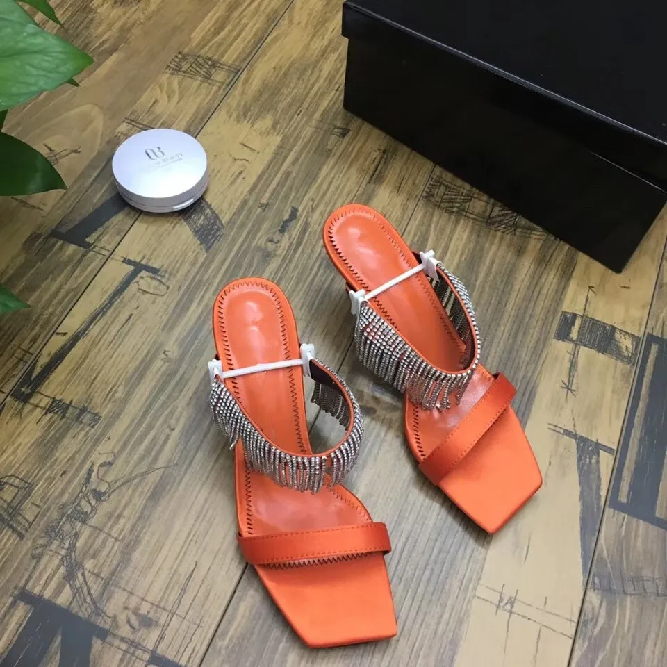 Лидер продаж женские тапочки из коровьей кожи шлепанцы на высоком каблуке с