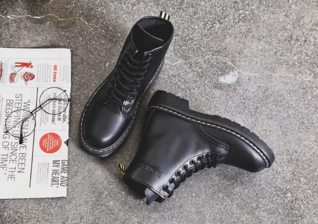 XEK 2018 кожаные женские ботинки Dr shoes высокие мотоциклетные осенне зимние Размеры 35