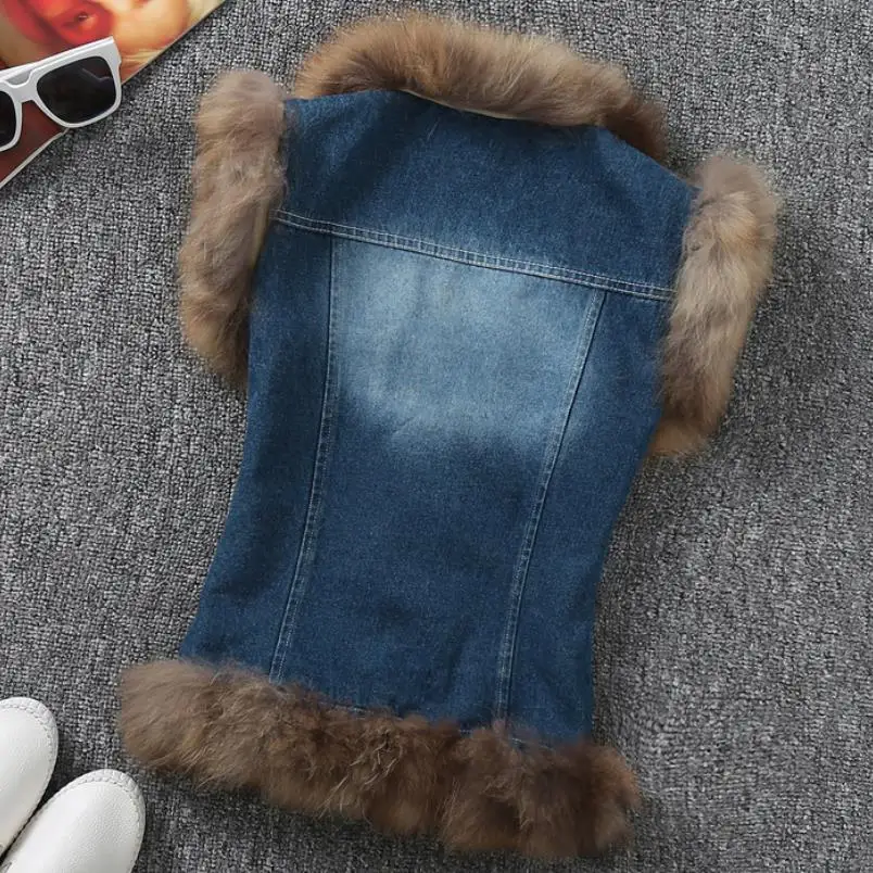 

2021 winter new fashion women vest with genuine real raccoon fur collar Denim jeans Exclusive special coat jacket