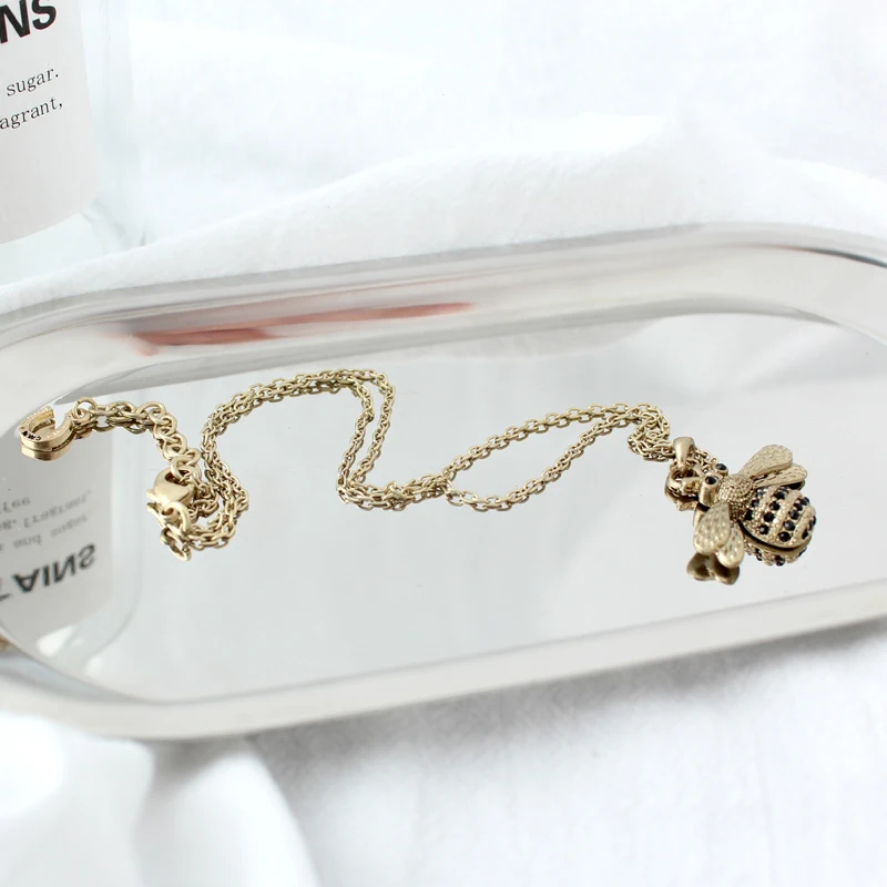 Gift New Fashion Simple Letter U Cute Bee Leopard Necklace Crystal Animal Pendant Jewelry Accessory for Women | Украшения и